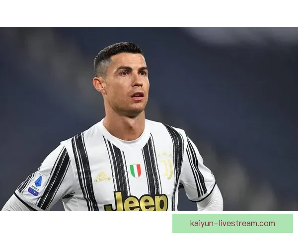 C罗在尤文图斯时期的表现稳健，带领球队竞争力增强