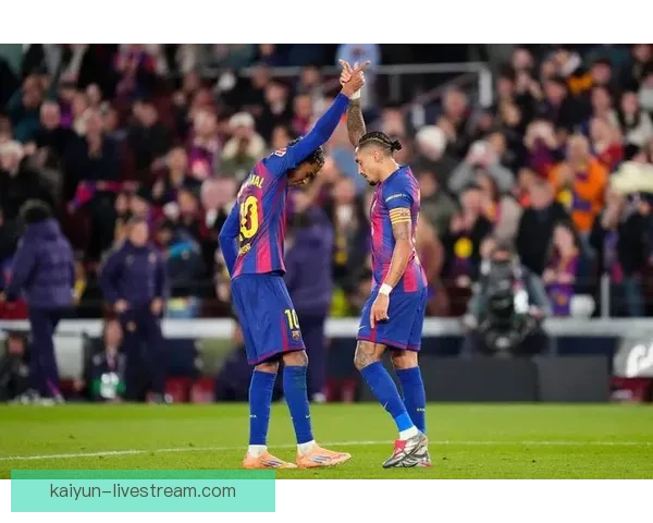 拉菲尼亚在巴萨生涯中持续提升，备受关注的表现有望带来更多机会。