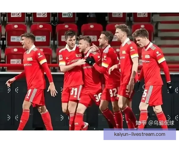 德甲沃尔夫斯堡更衣室氛围良好，队伍状态持续提升值得关注